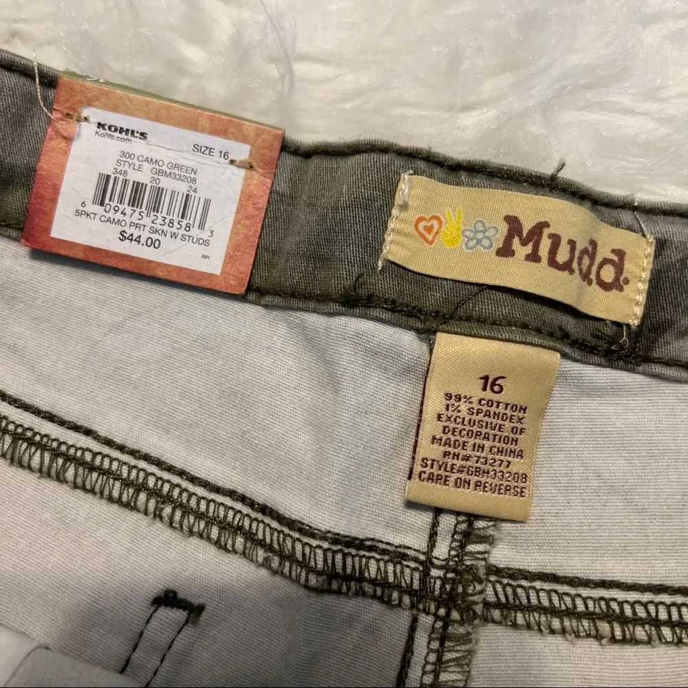 Mudd Girls Super Skinny Jeans Pants Camo print with studs 5 pocket Distressed 16